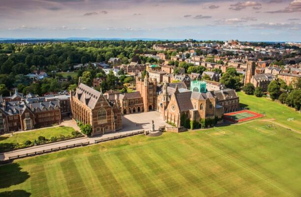 Clifton College