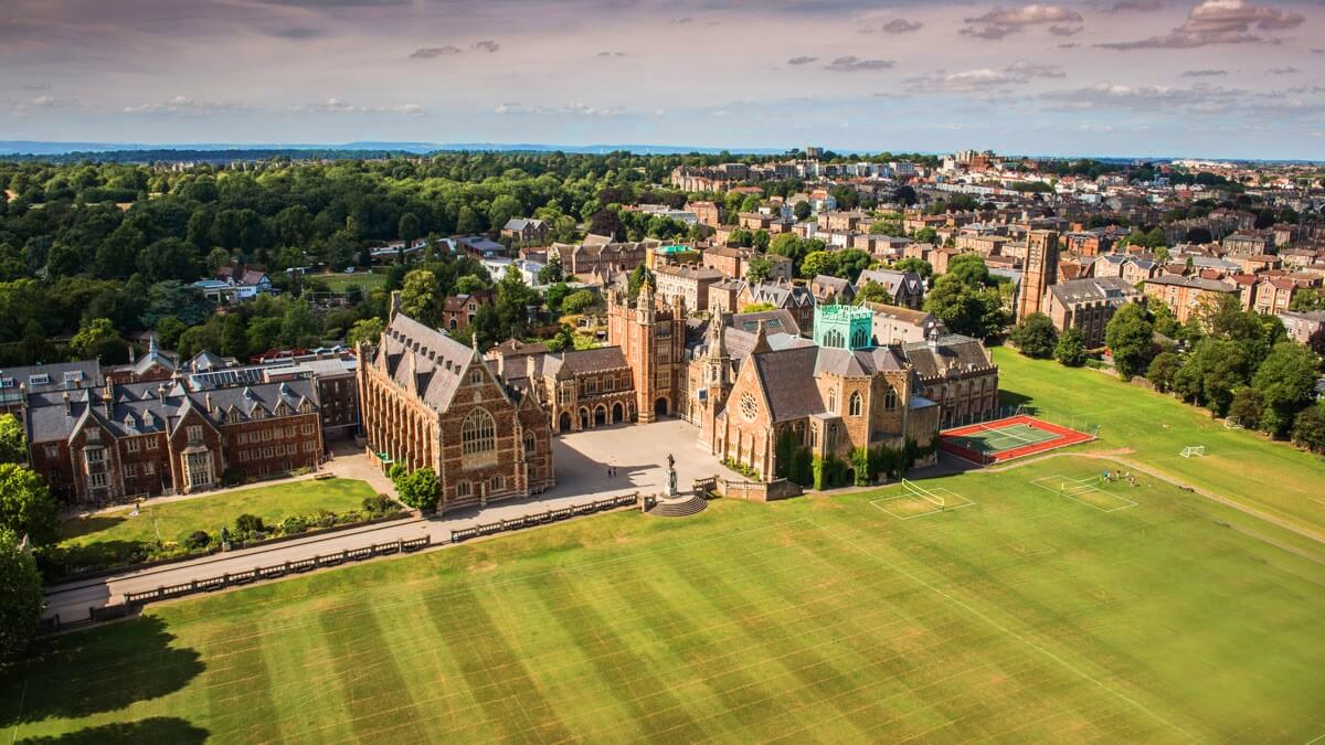 Clifton College